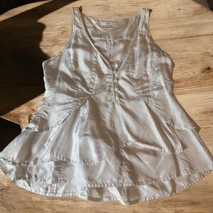 J.CREW SILK-BLEND RUFFLED SLEEVELESS BLOUSE – SIZE 0– PEARLY CHAMPAGNE BEIGE